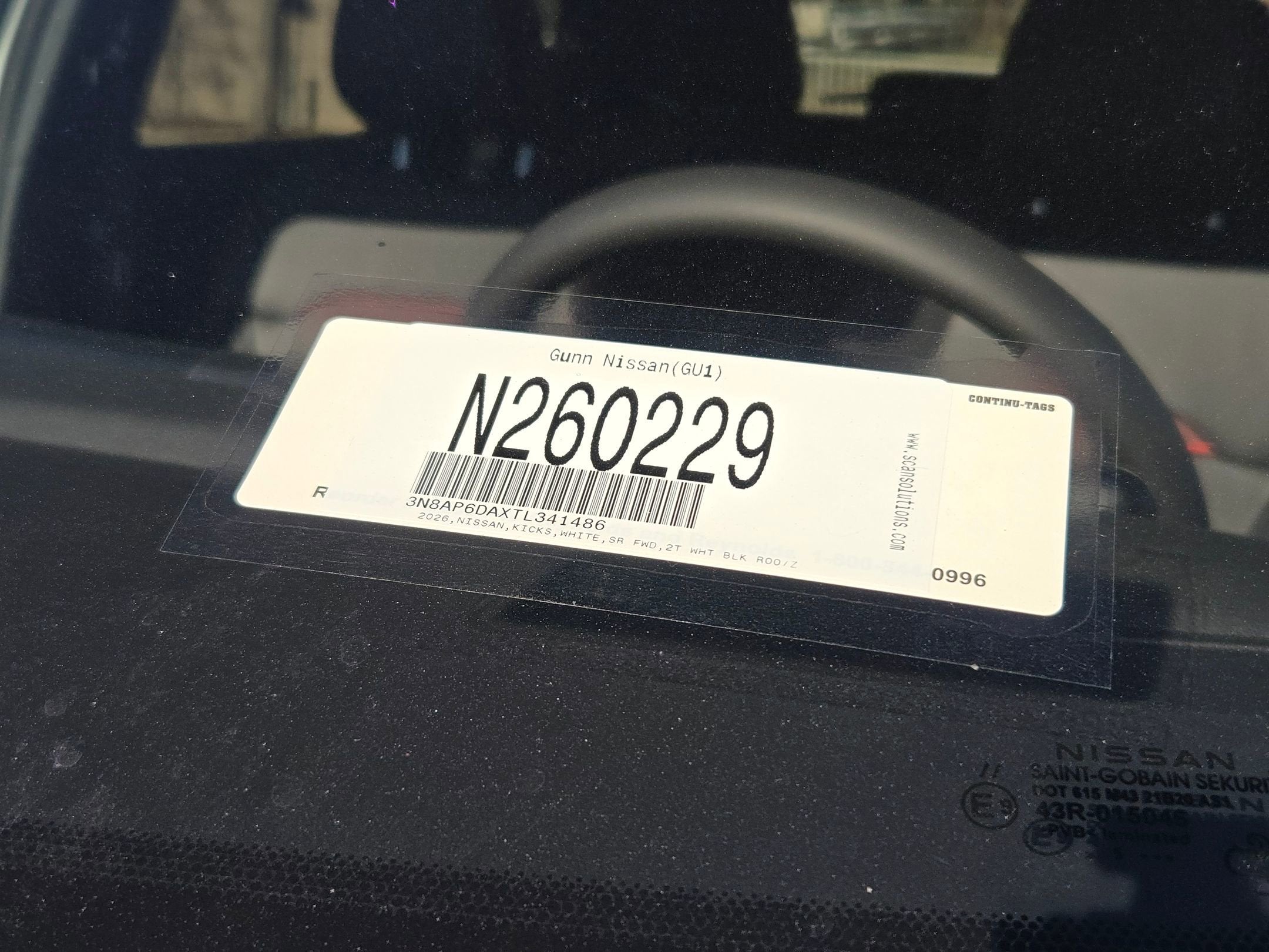 2026 Nissan Kicks SR