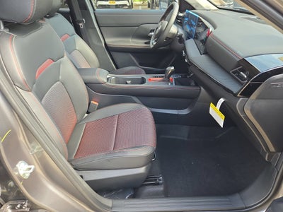 2027 Nissan Kicks SR