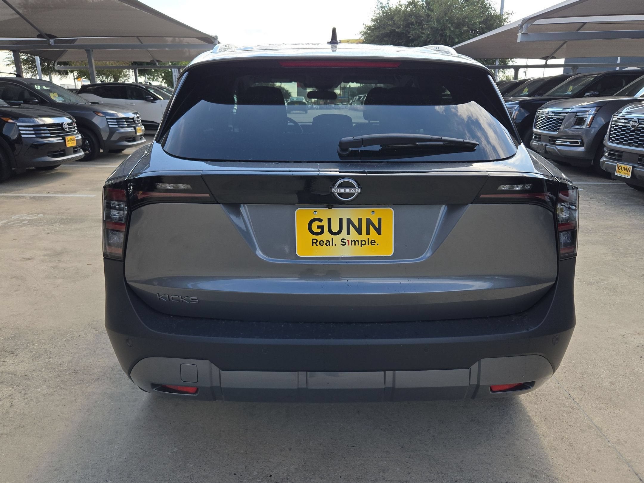 2027 Nissan Kicks SR