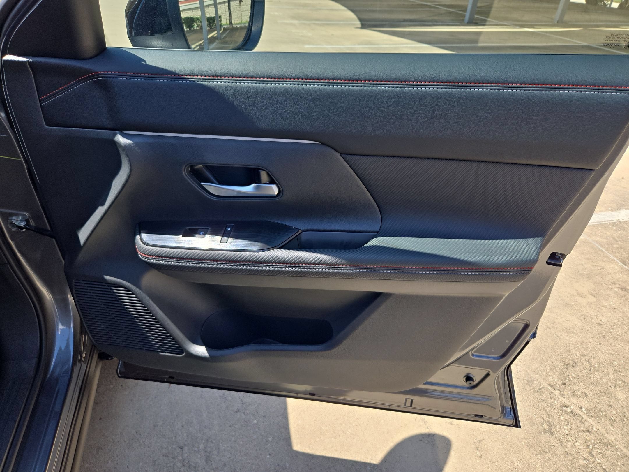 2027 Nissan Kicks SR