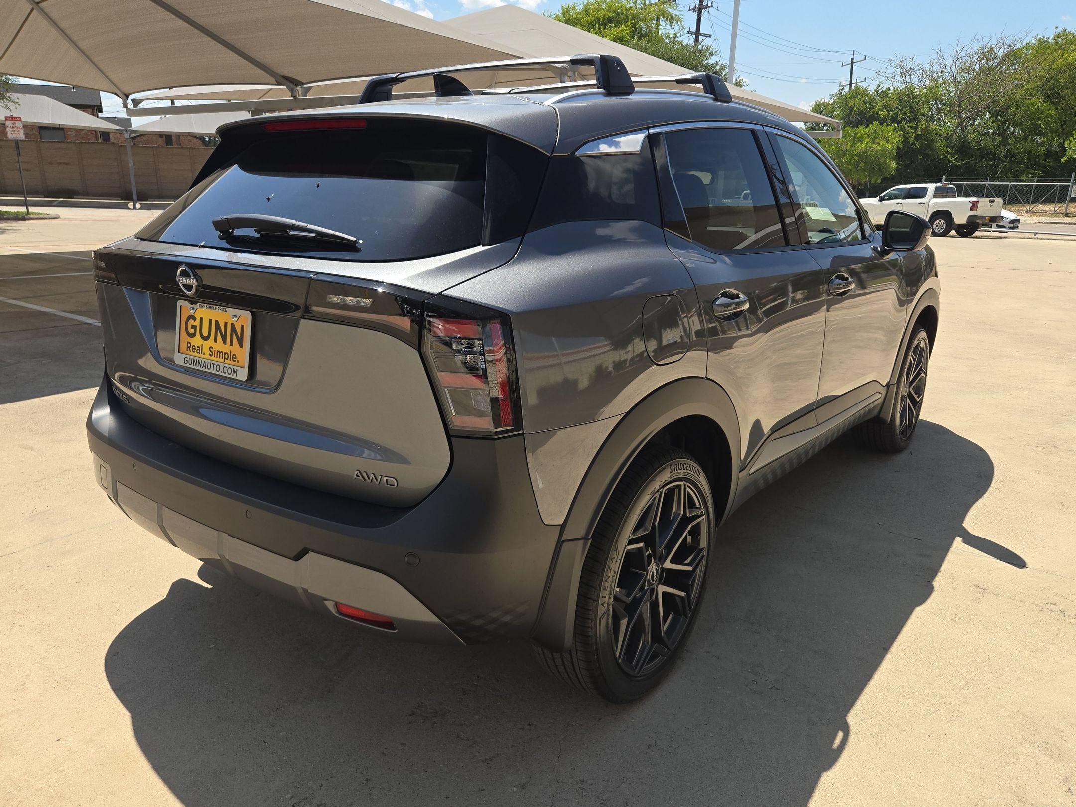 2027 Nissan Kicks SR