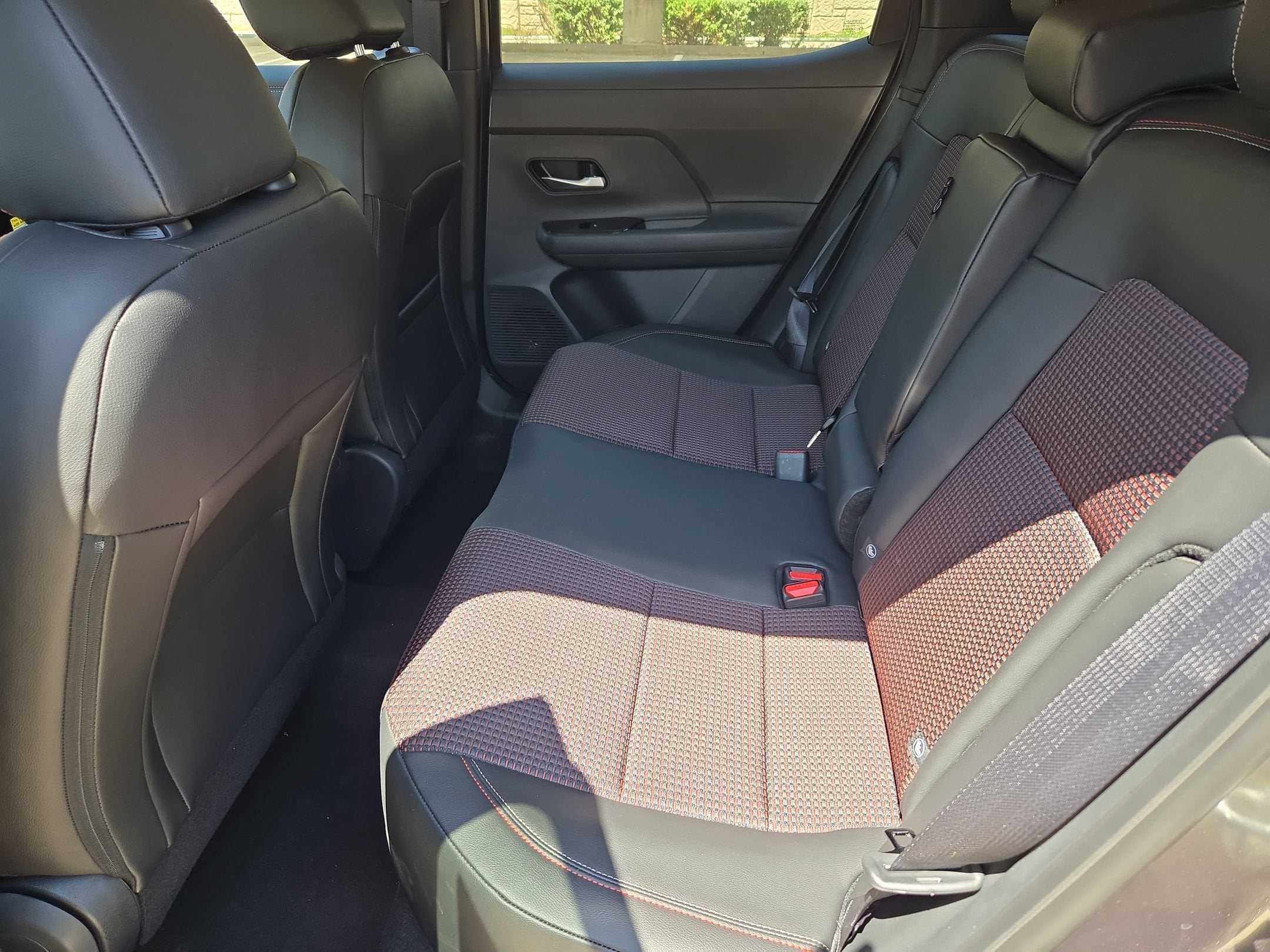 2027 Nissan Kicks SR
