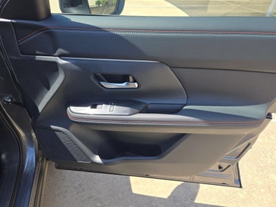 2027 Nissan Kicks SR