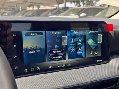 2027 Nissan Kicks SR