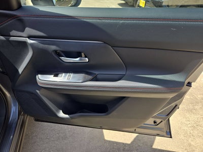 2027 Nissan Kicks SR