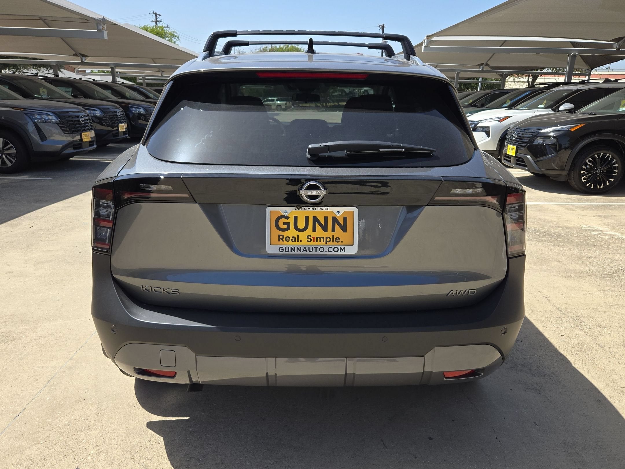 2027 Nissan Kicks SR
