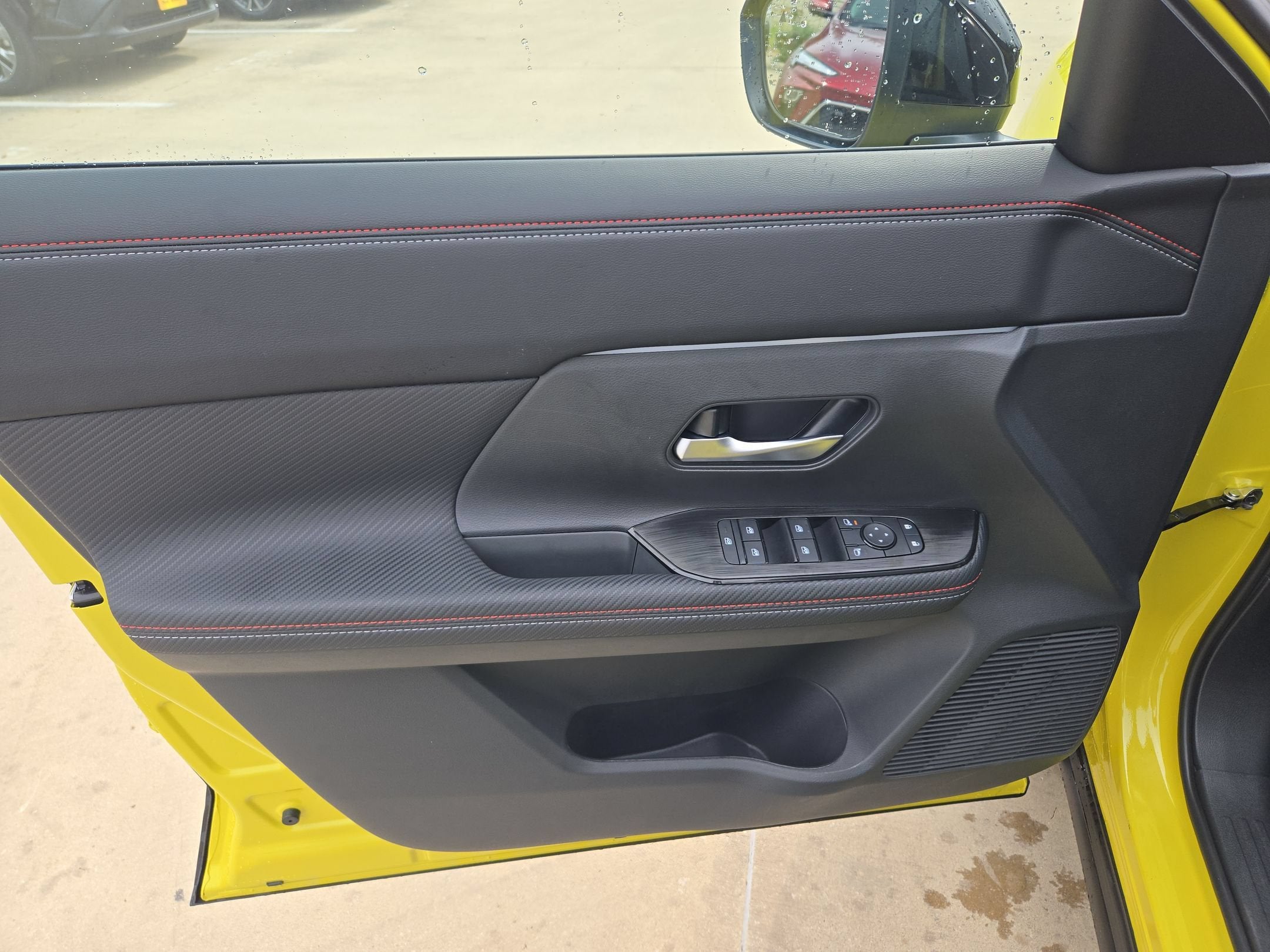 2027 Nissan Kicks SR