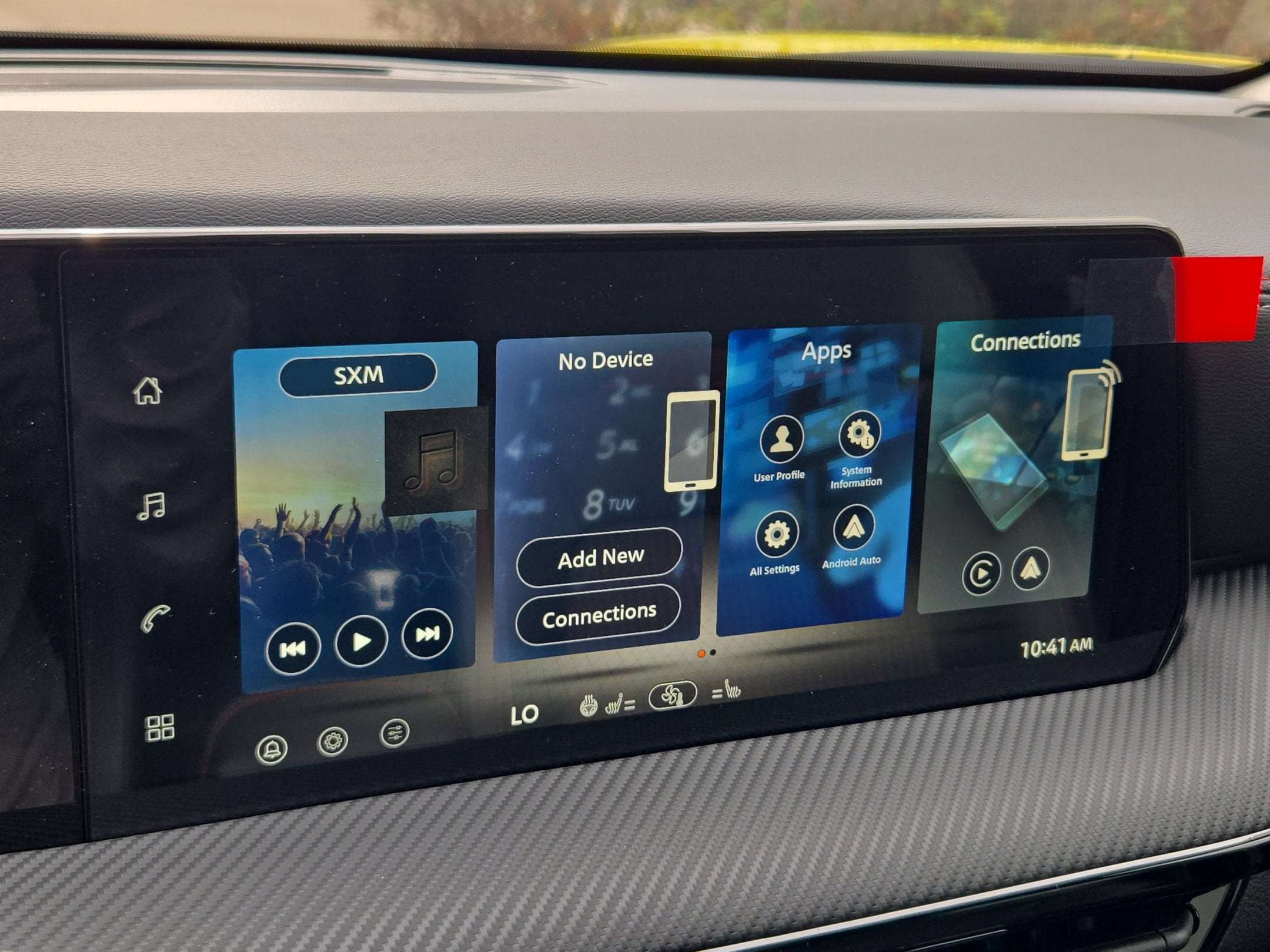 2027 Nissan Kicks SR