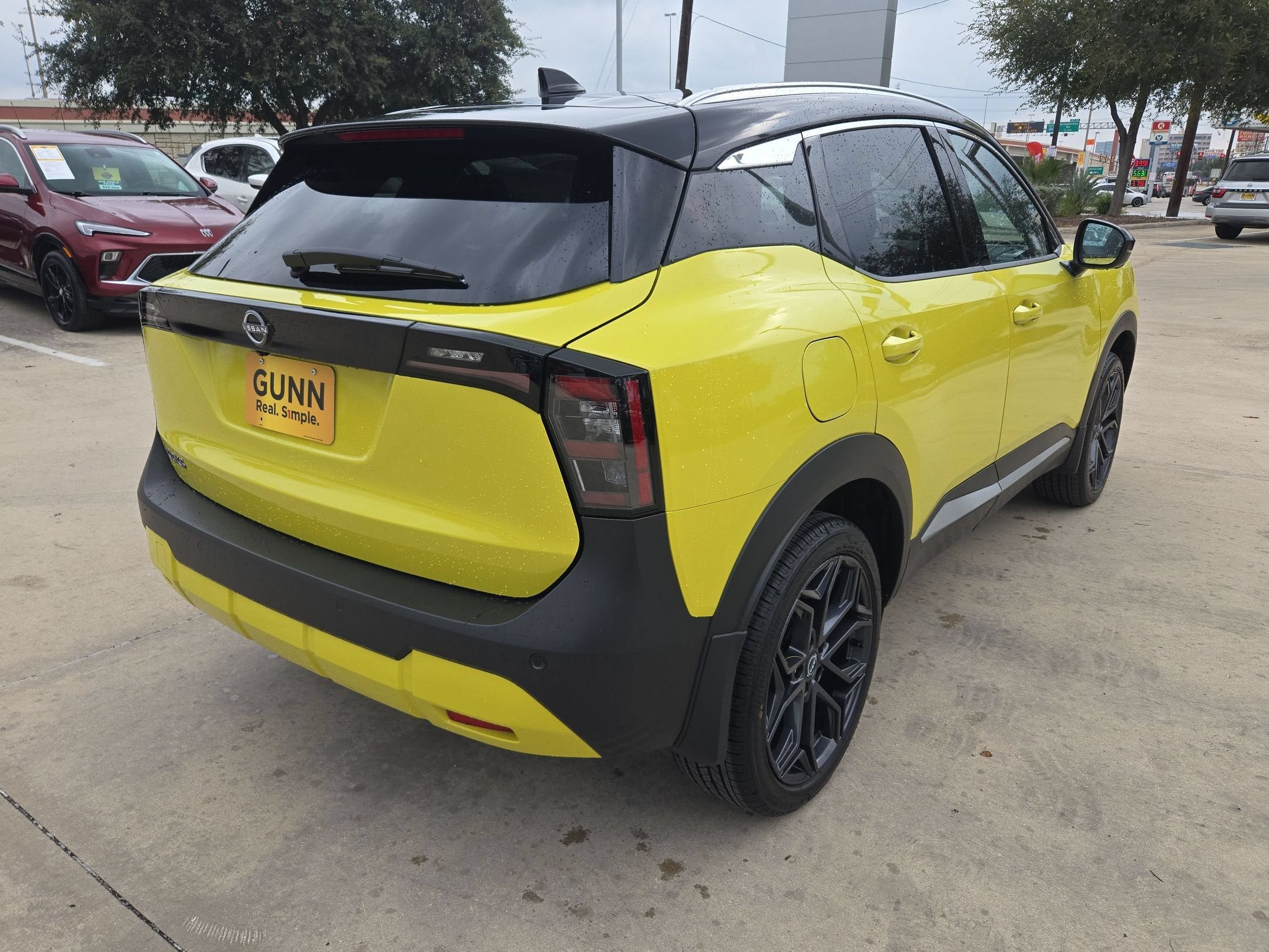 2027 Nissan Kicks SR