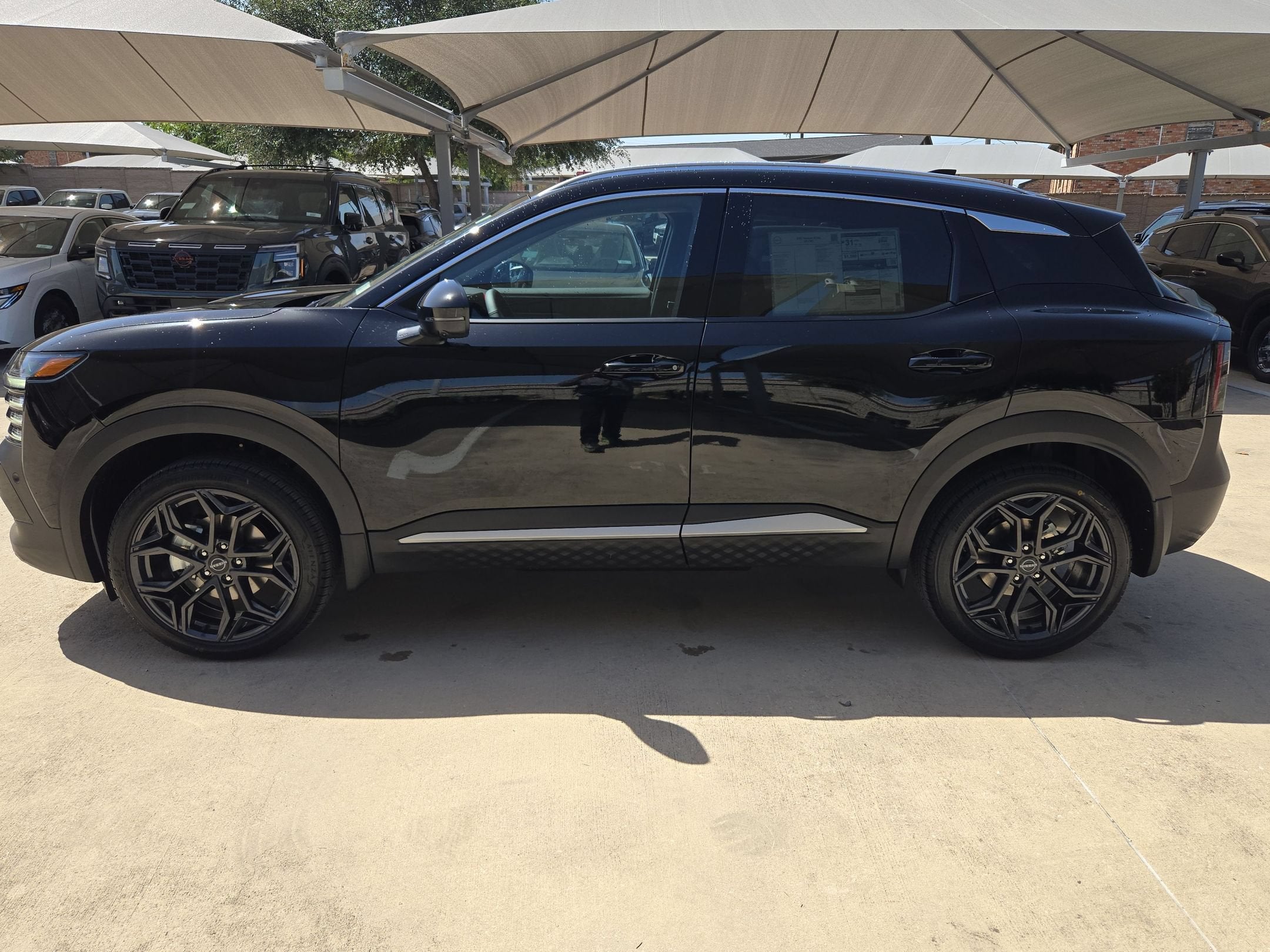 2027 Nissan Kicks SR