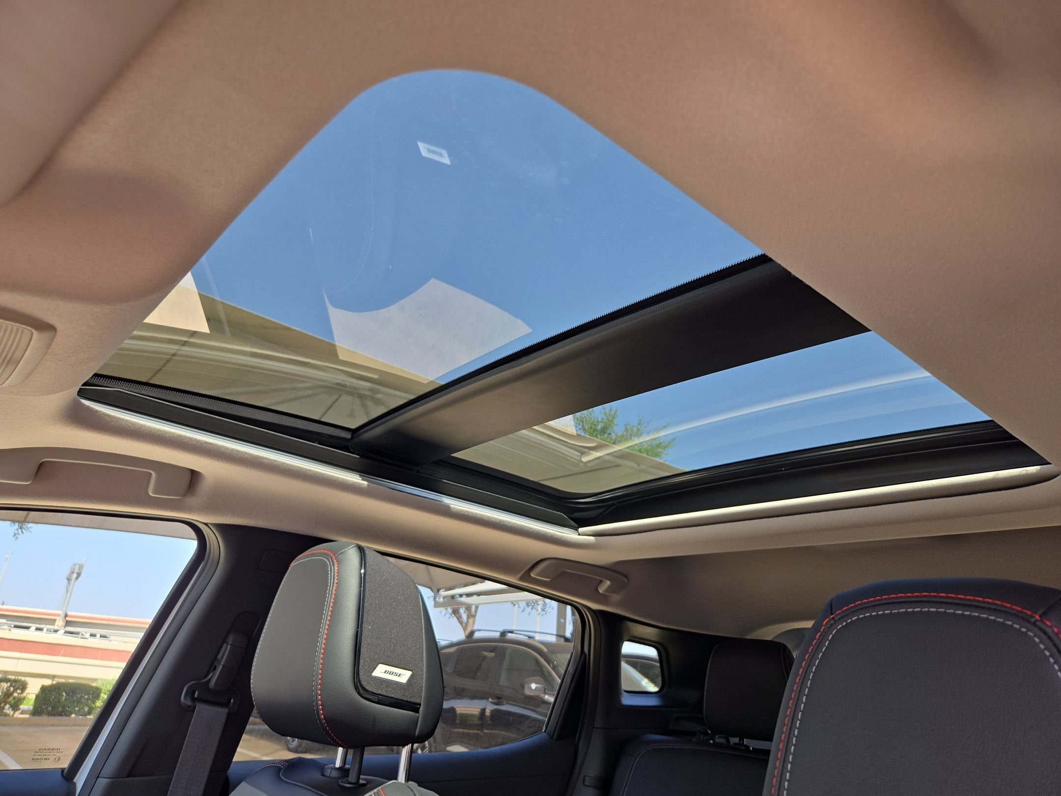 2027 Nissan Kicks SR