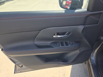 2027 Nissan Kicks SR