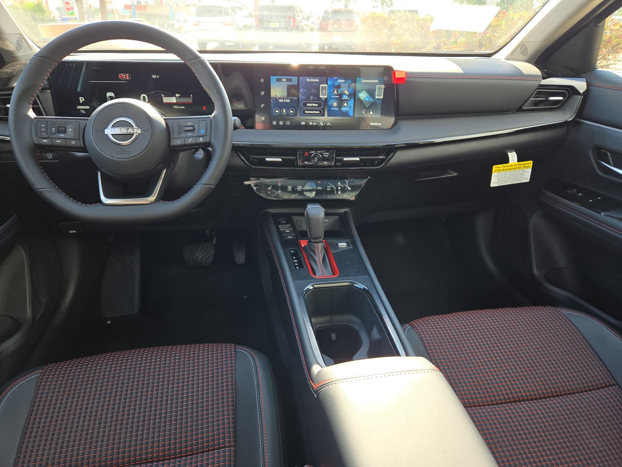 2027 Nissan Kicks SR