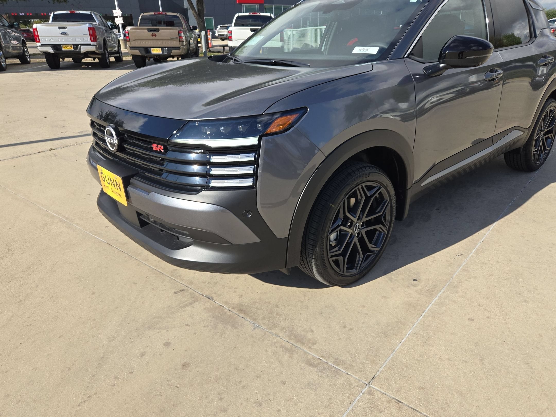 2027 Nissan Kicks SR