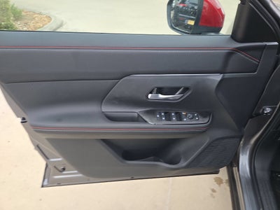 2027 Nissan Kicks SR