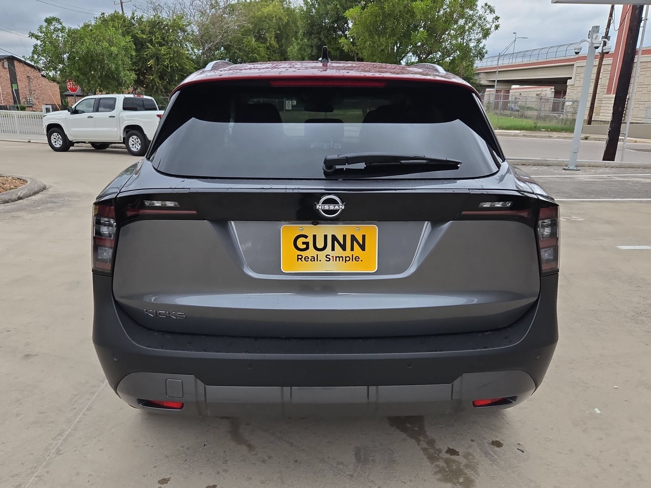 2027 Nissan Kicks SR