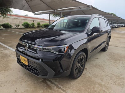 2025 Volkswagen Taos SE Black