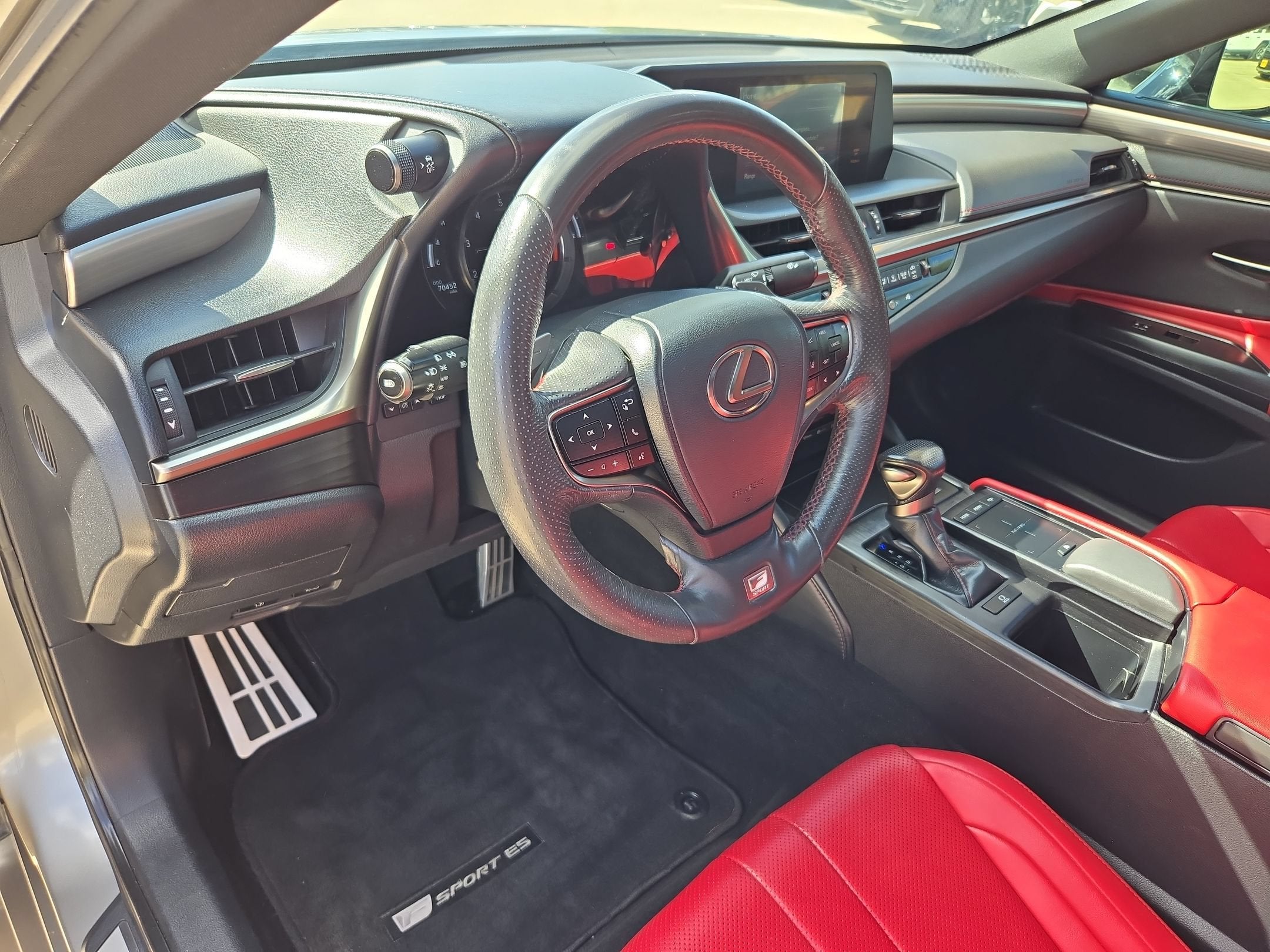 2019 Lexus ES F SPORT