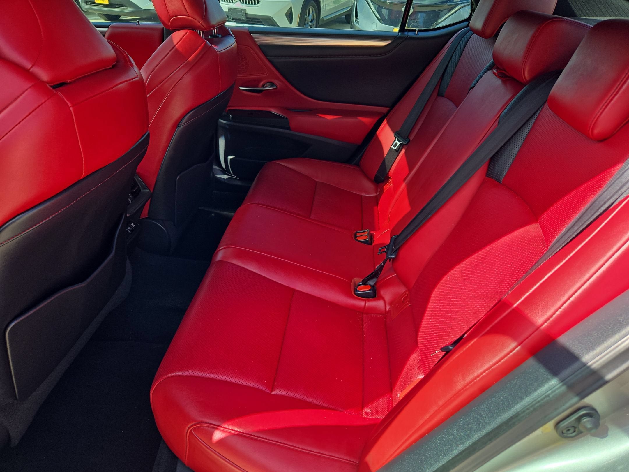 2019 Lexus ES F SPORT