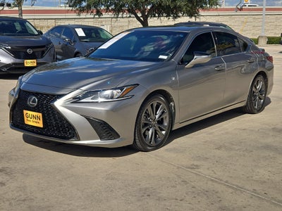 2019 Lexus ES F SPORT