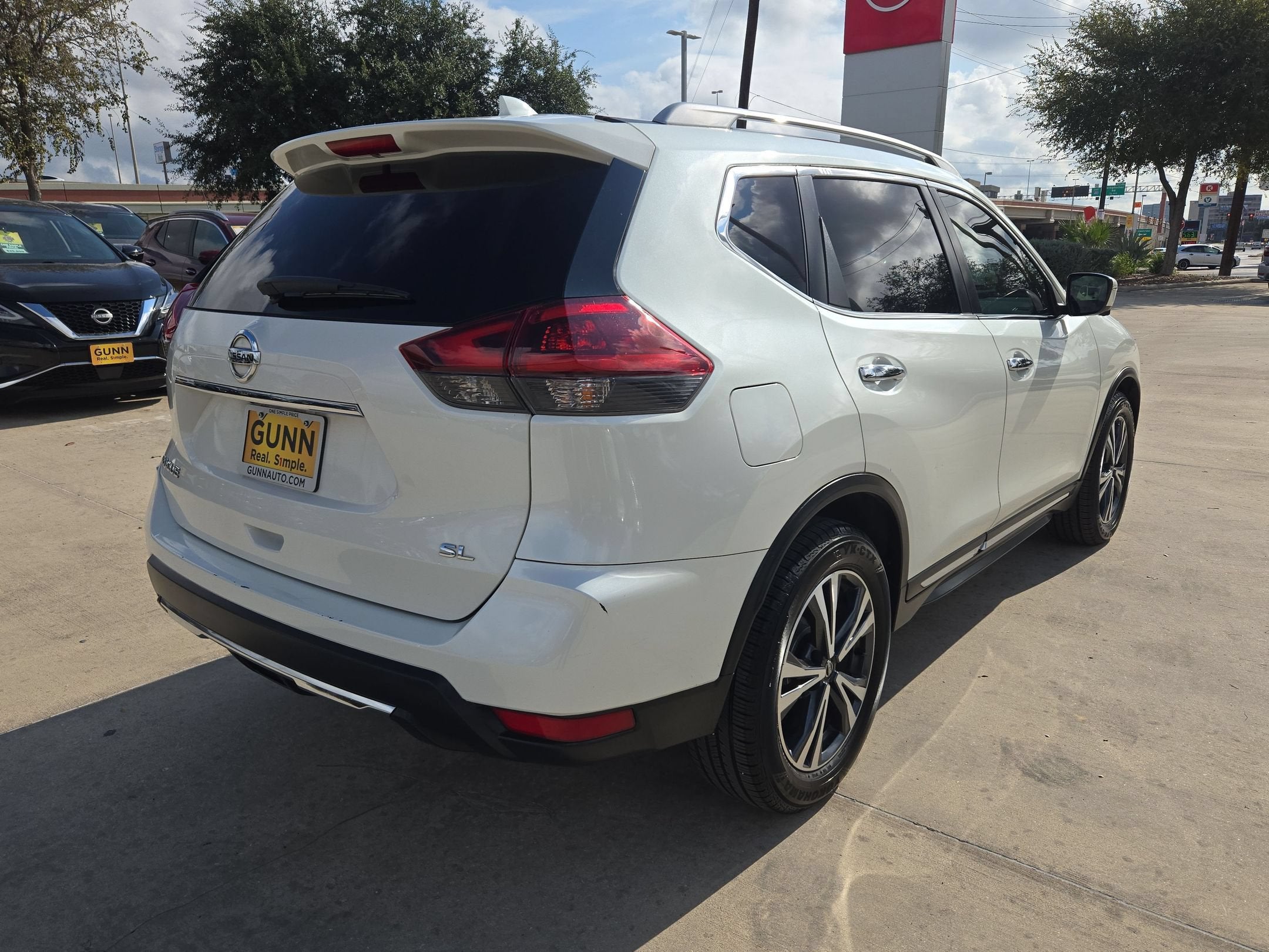 2018 Nissan Rogue SL