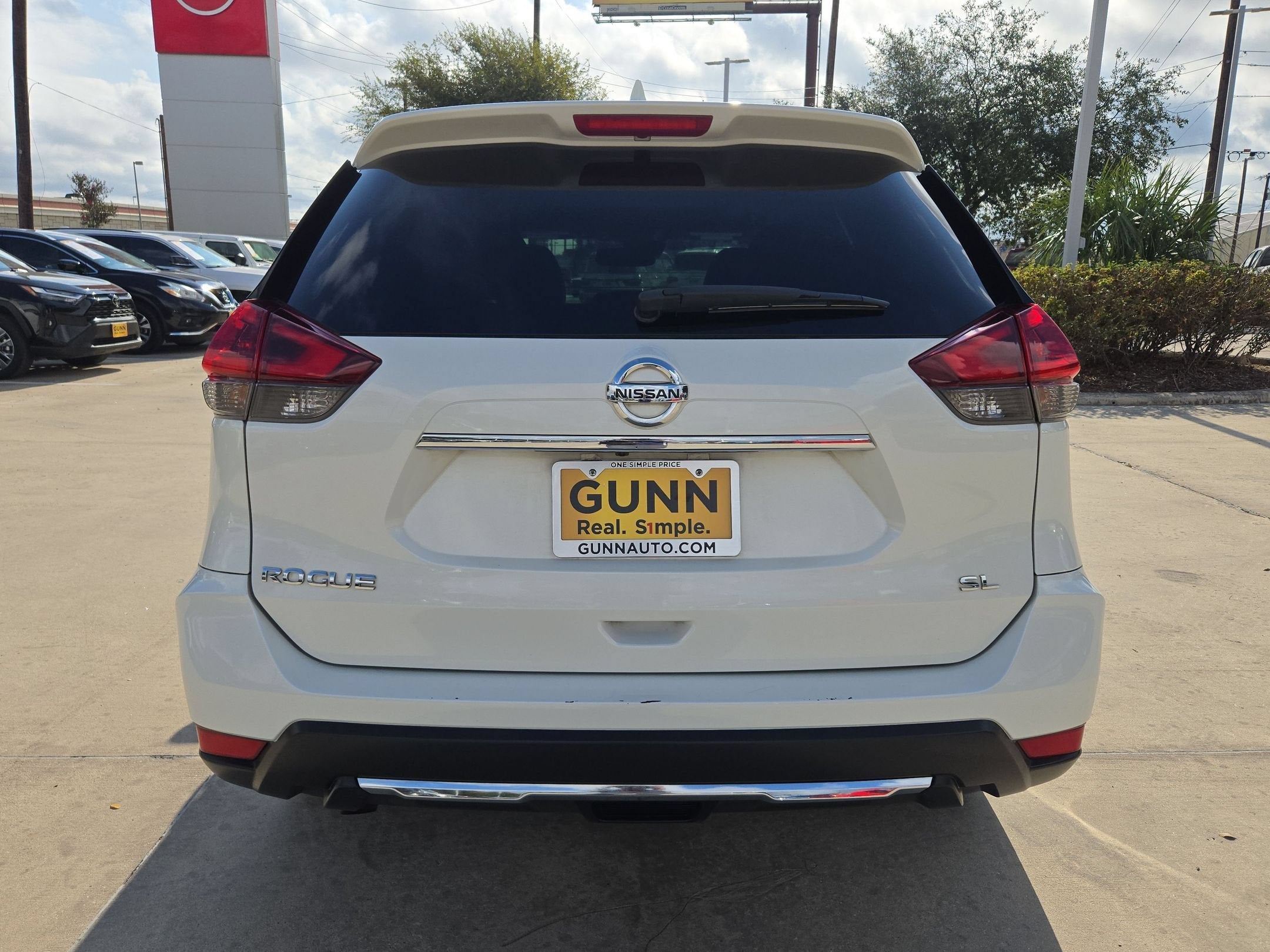 2018 Nissan Rogue SL
