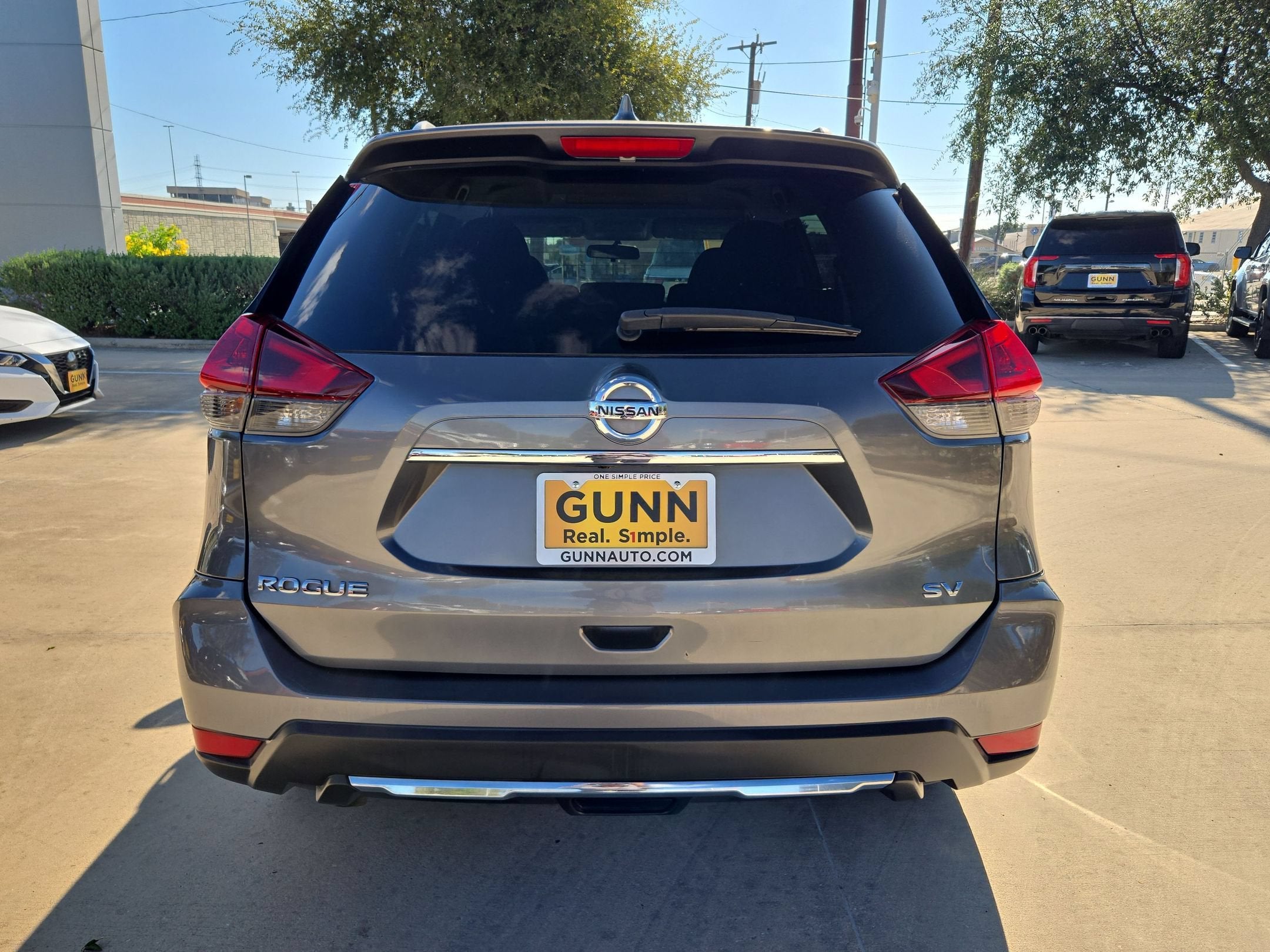 2018 Nissan Rogue SV