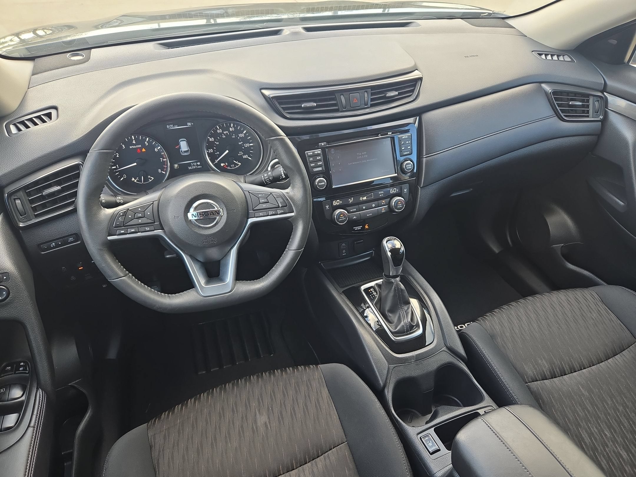 2017 Nissan Rogue SV
