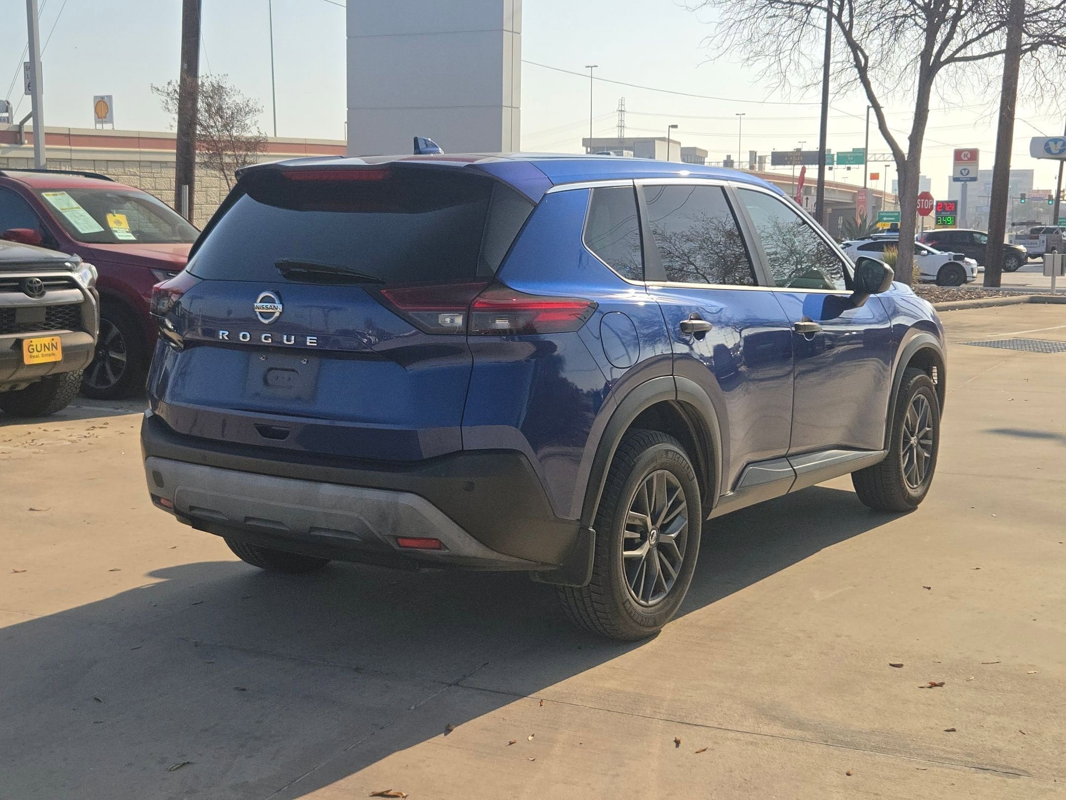 2021 Nissan Rogue S
