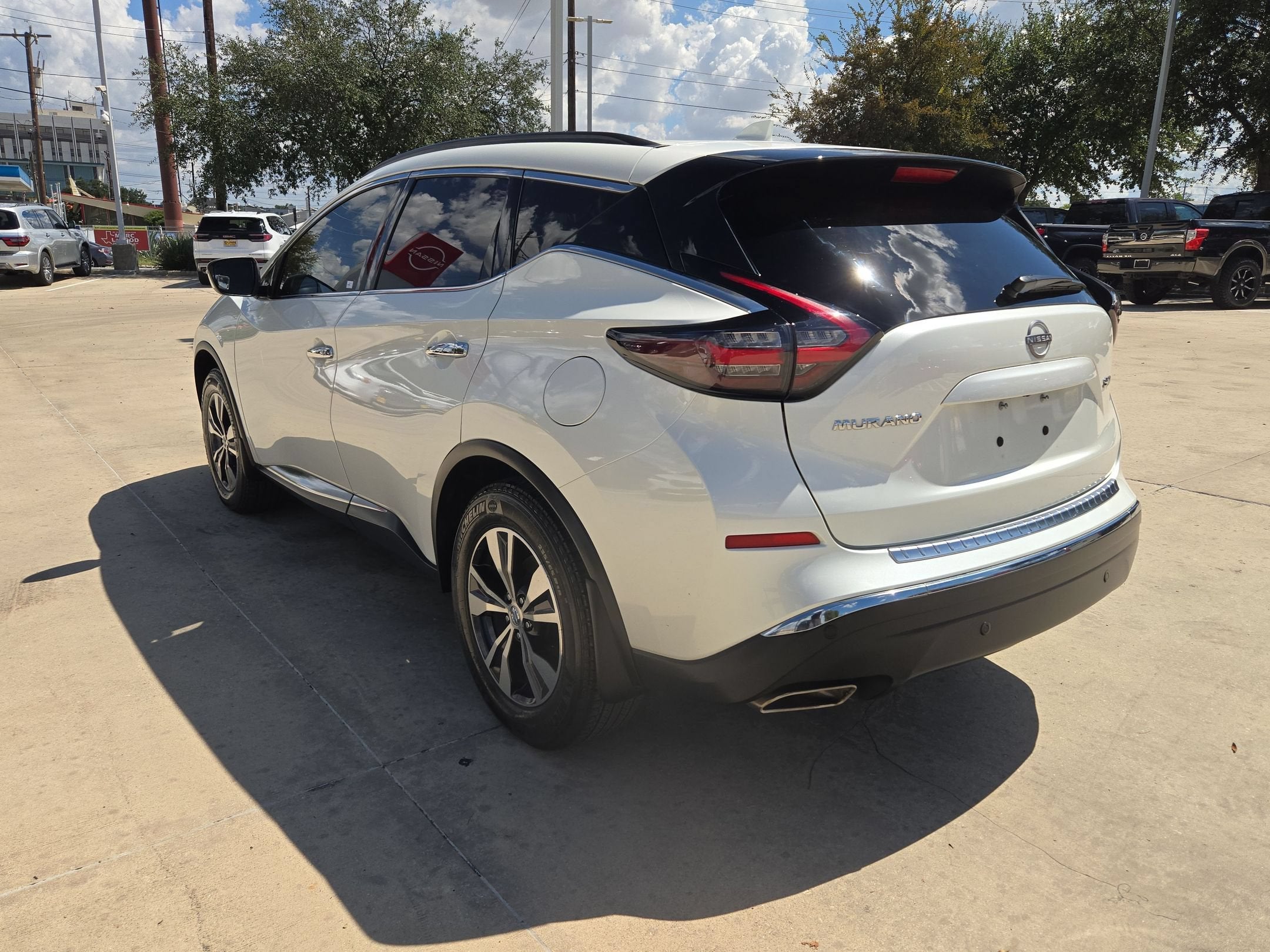 2023 Nissan Murano SV