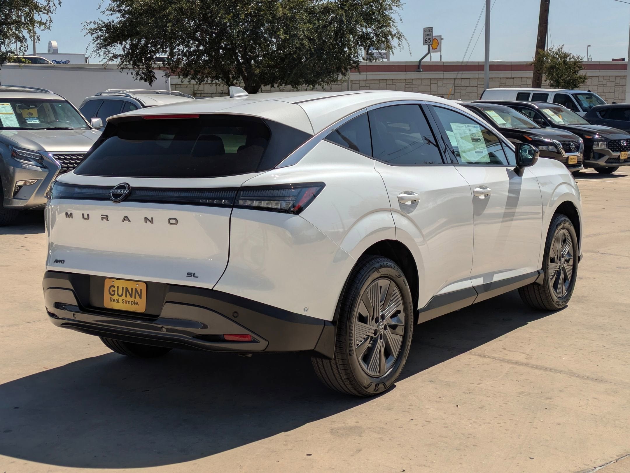 2025 Nissan Murano SL