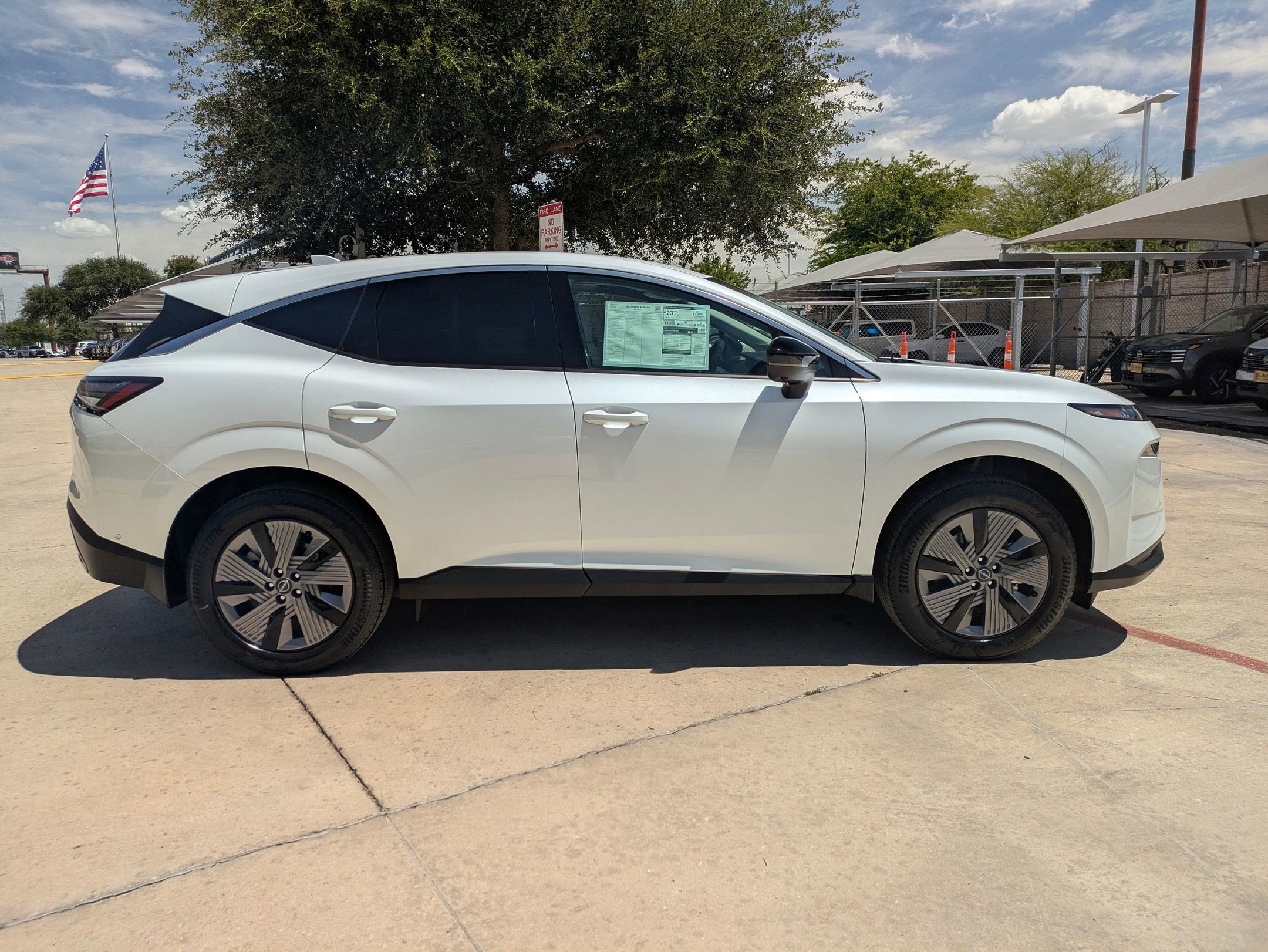 2025 Nissan Murano SL