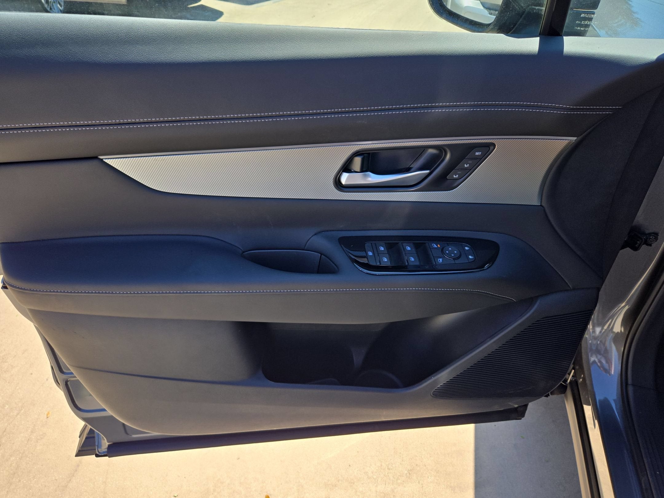 2027 Nissan Murano Dark Armor