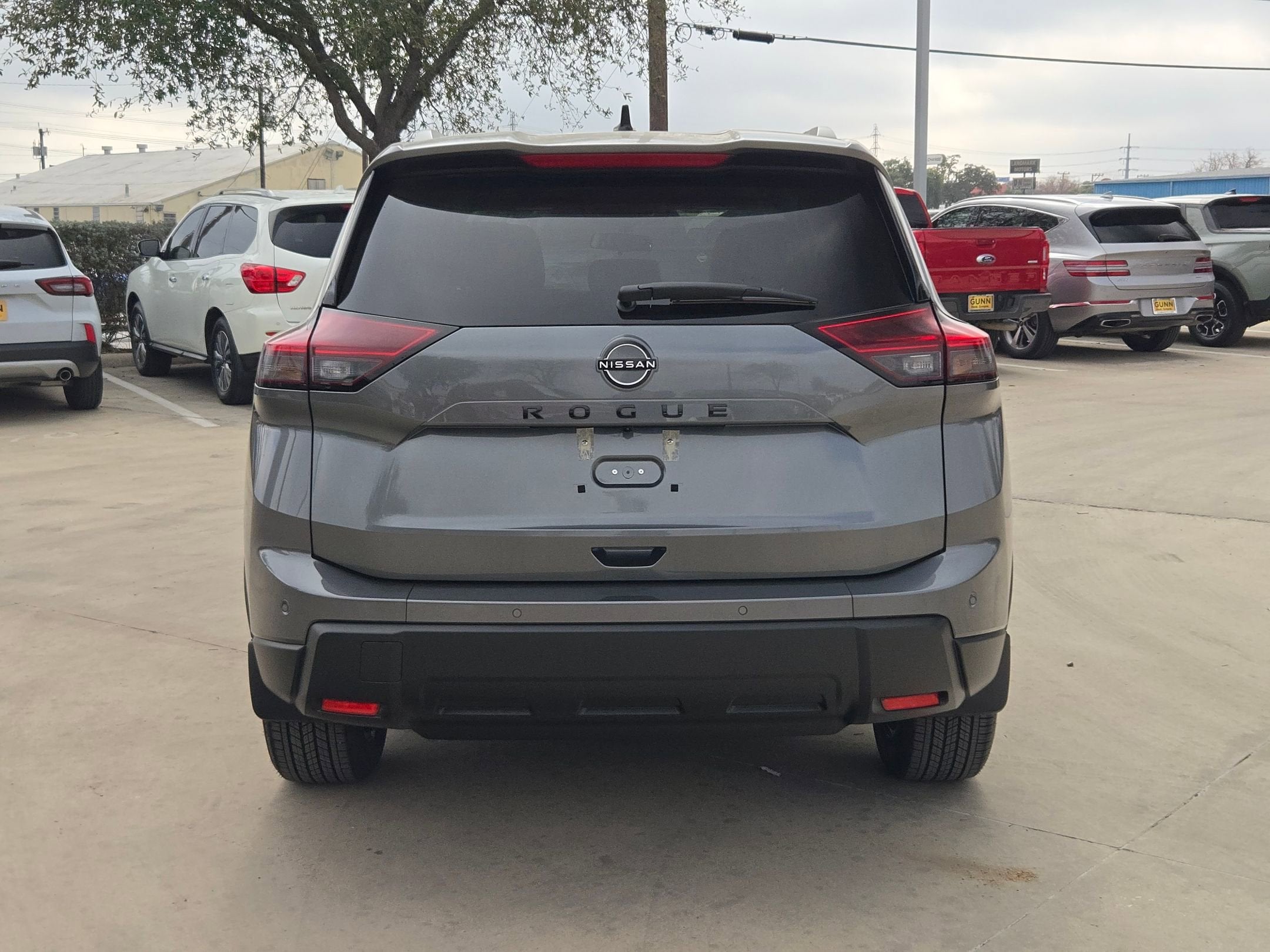 2026 Nissan Rogue Dark Armor