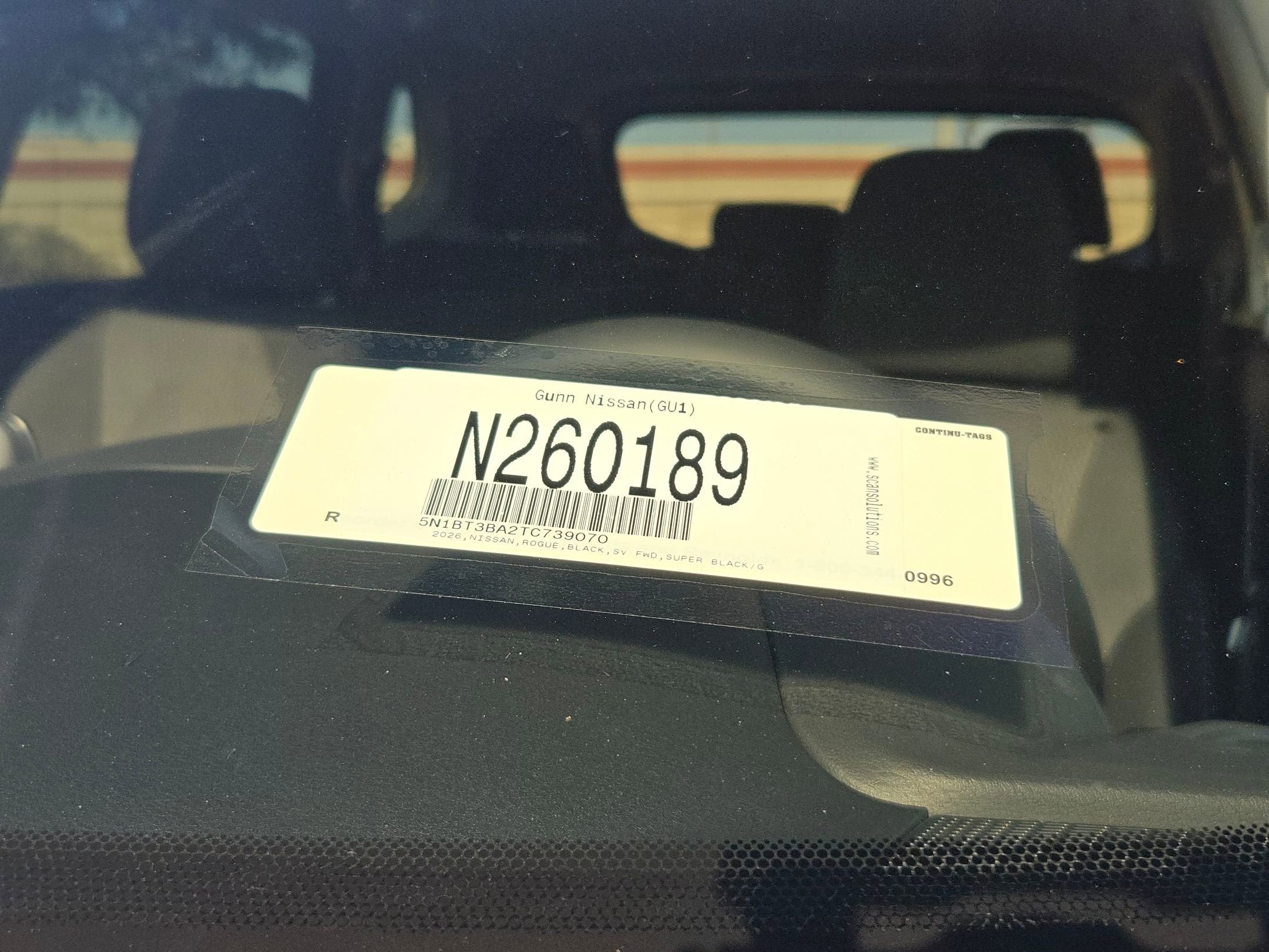 2026 Nissan Rogue SV