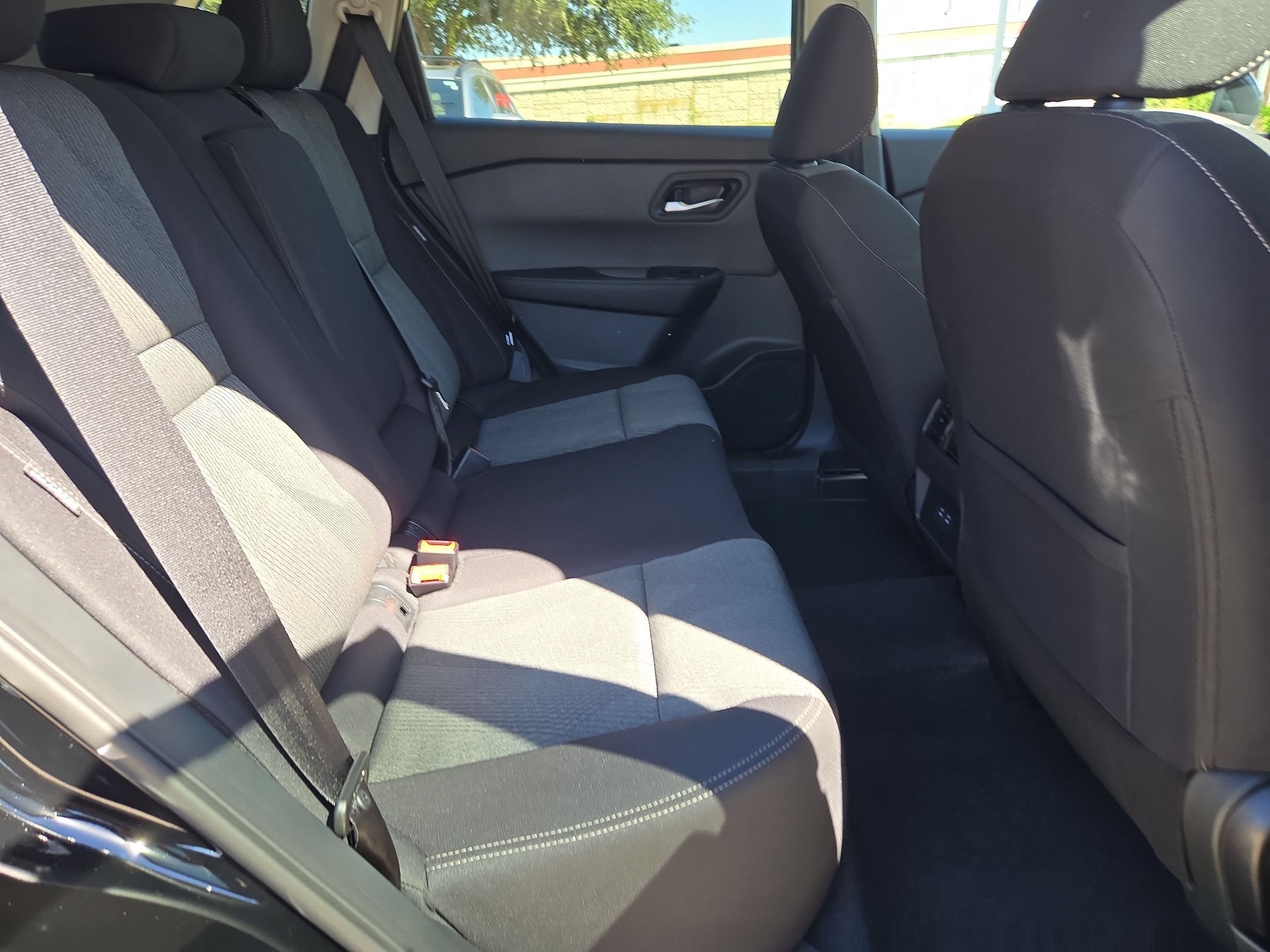 2027 Nissan Rogue SV