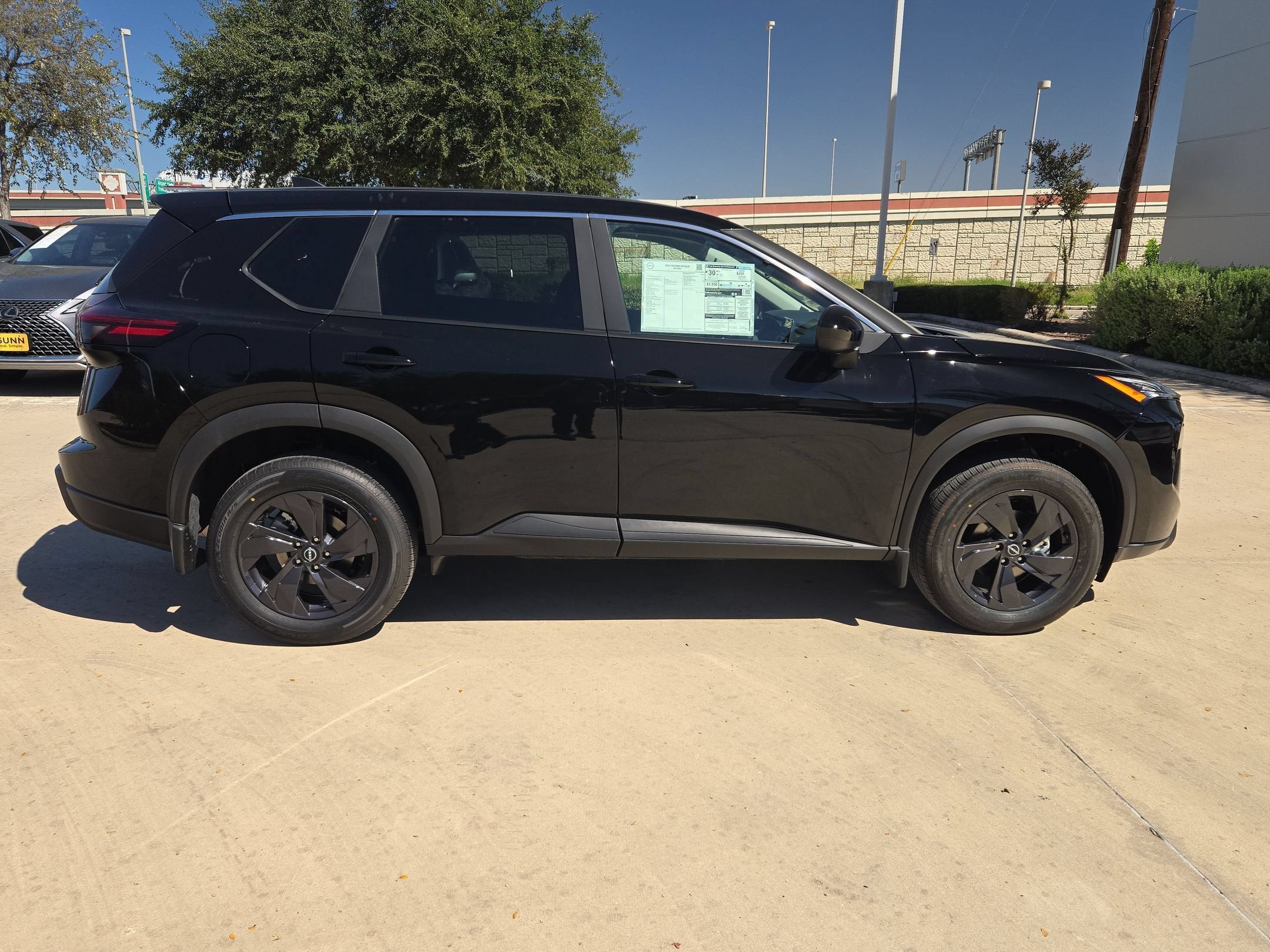 2027 Nissan Rogue SV