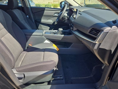 2027 Nissan Rogue SV