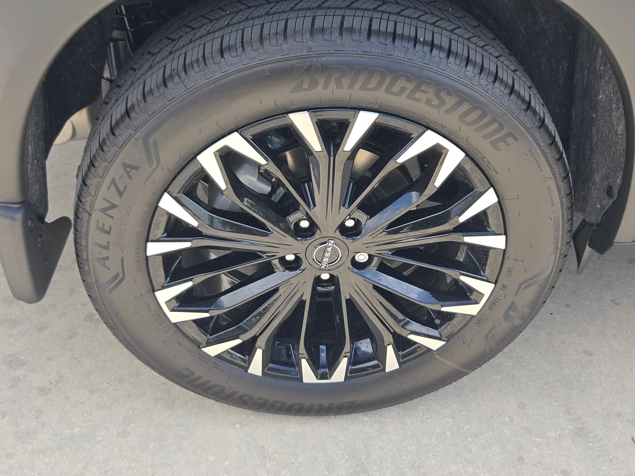2026 Nissan Rogue Dark Armor™