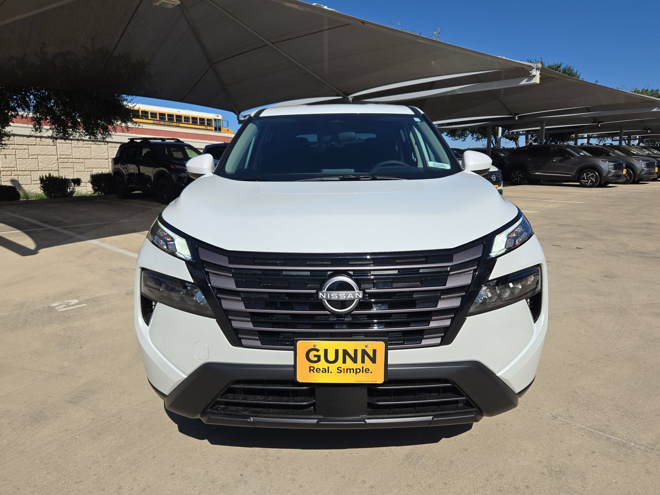 2027 Nissan Rogue SV