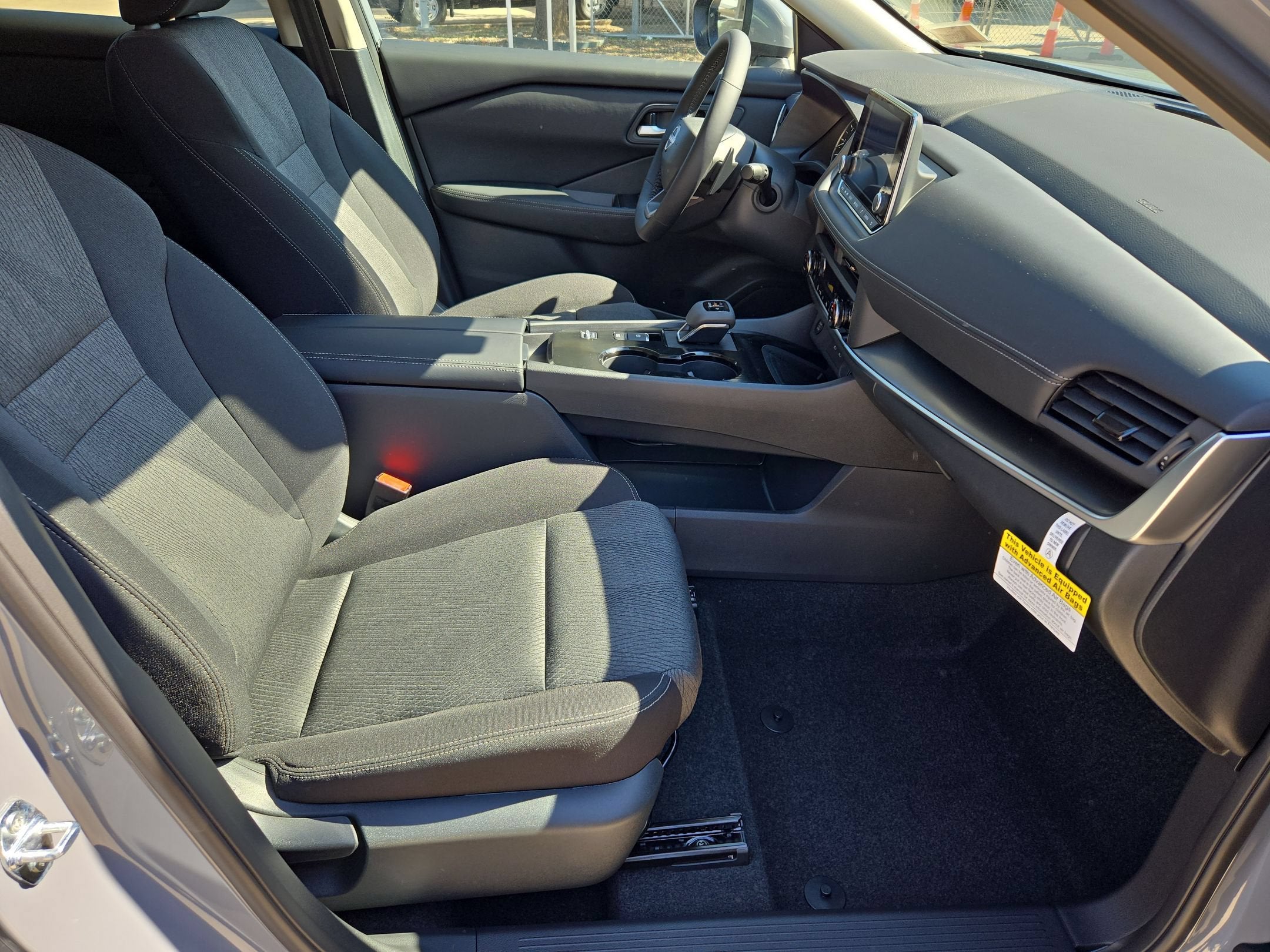 2027 Nissan Rogue SV