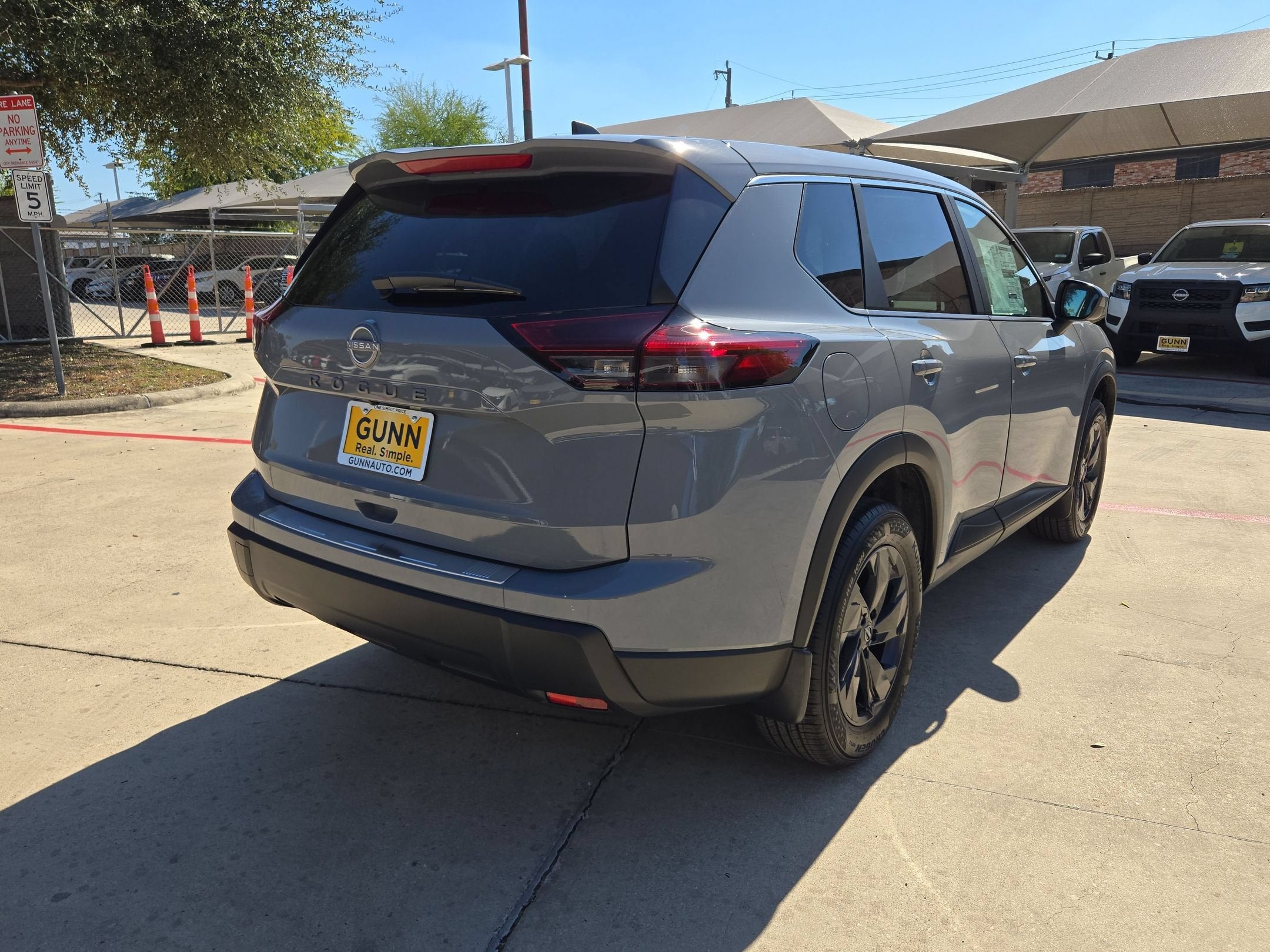 2027 Nissan Rogue SV