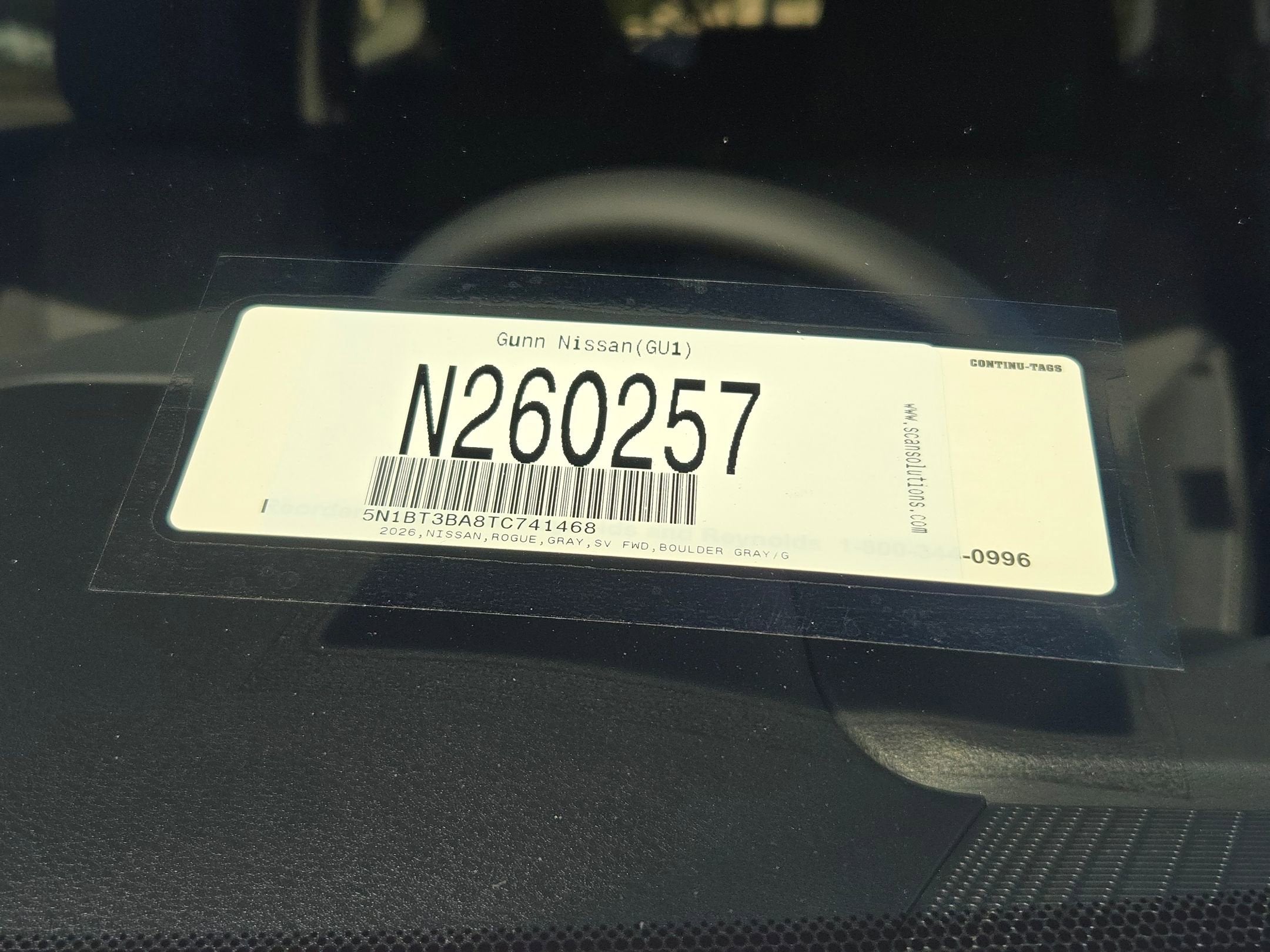 2026 Nissan Rogue SV