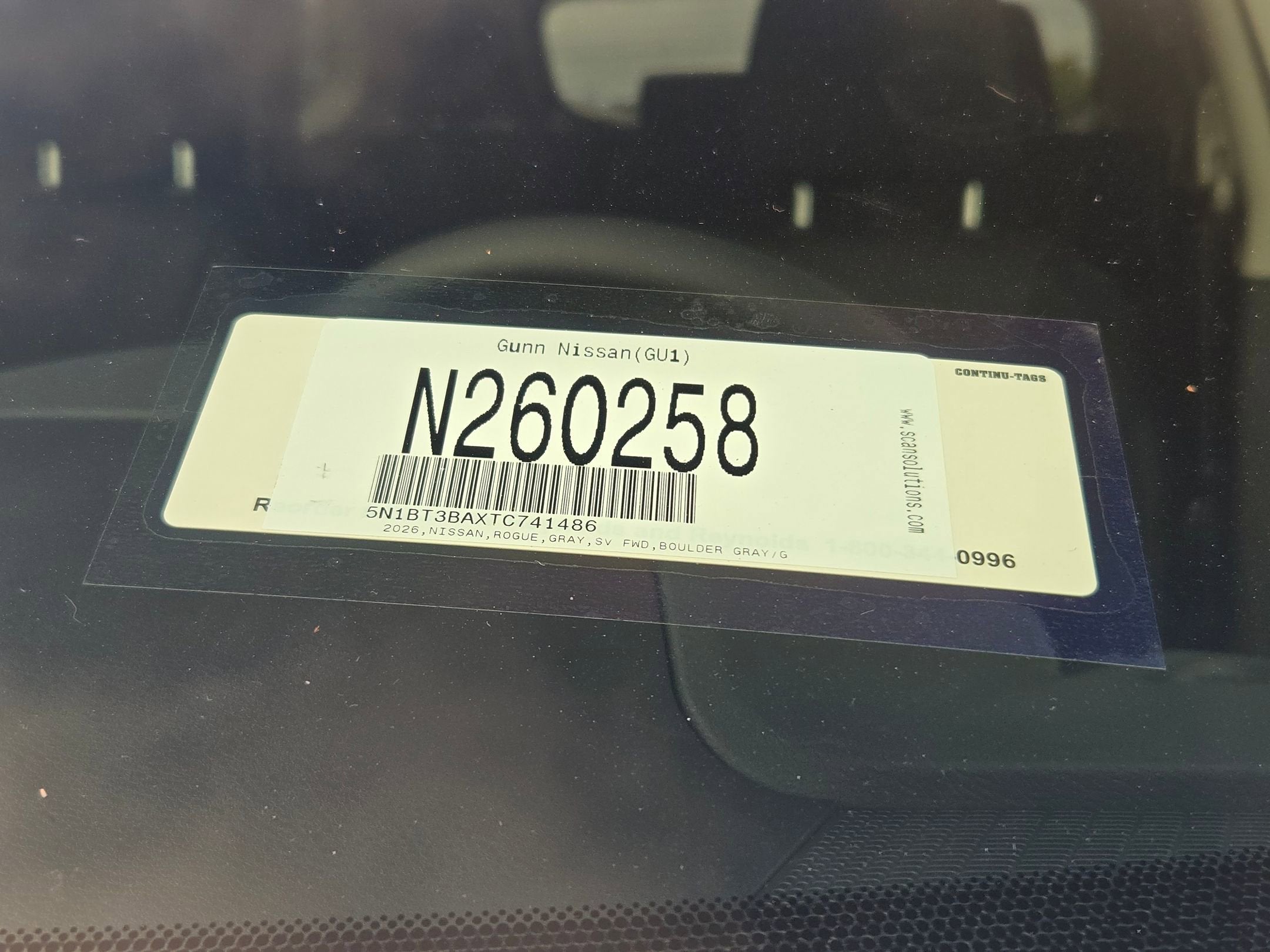 2026 Nissan Rogue SV