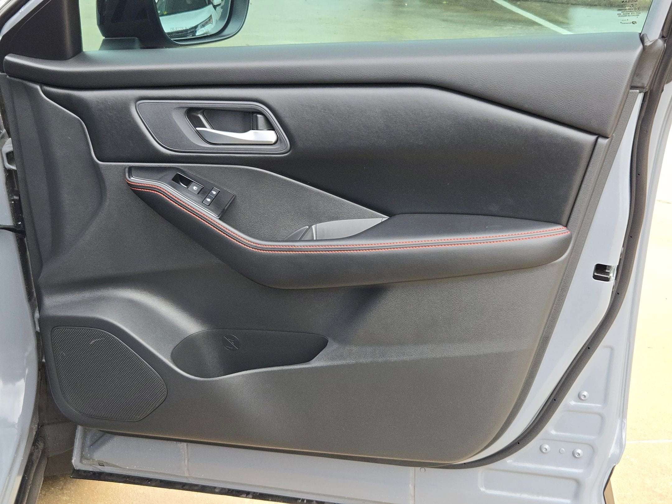 2025 Nissan Rogue Rock Creek®