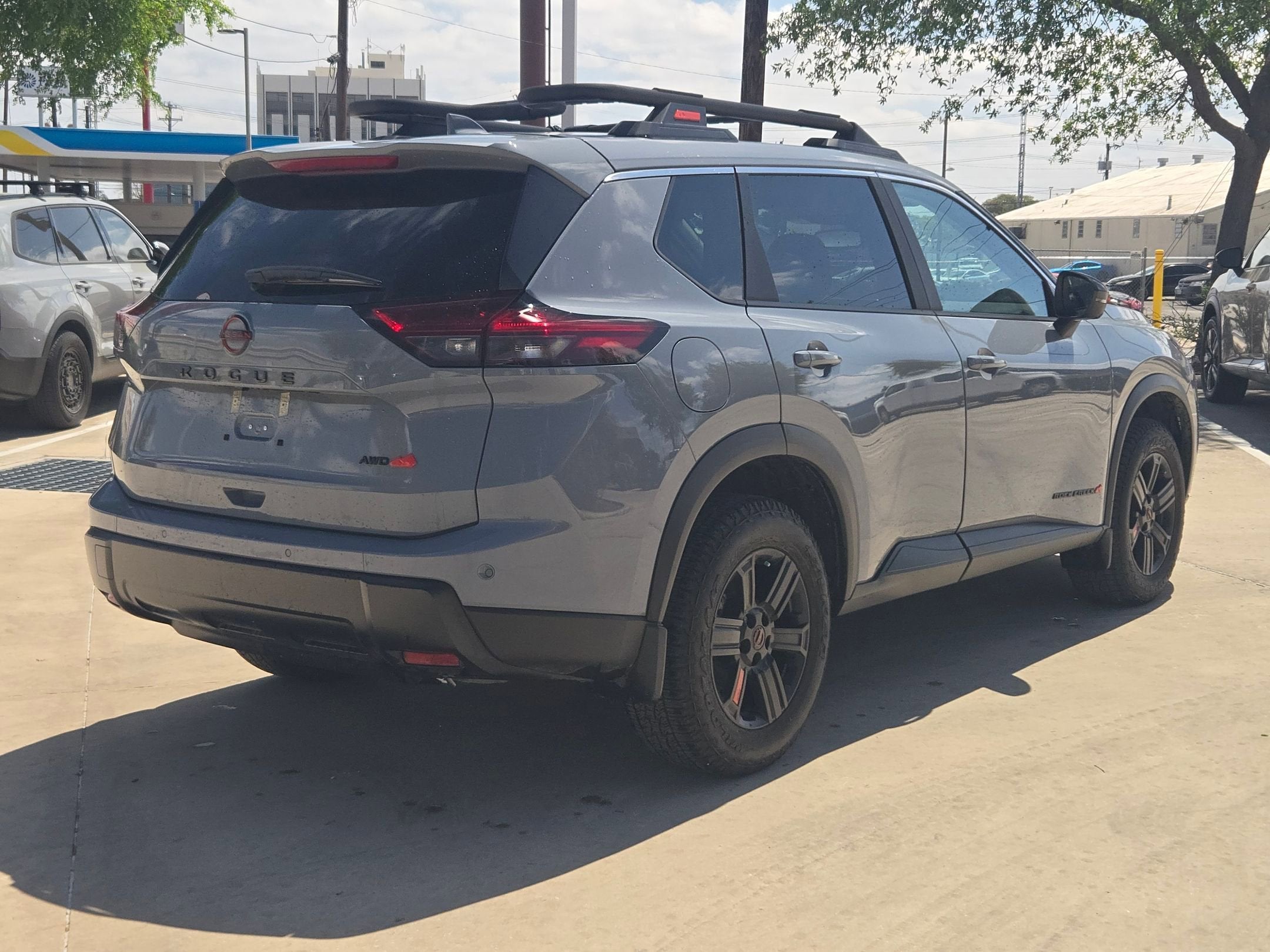 2025 Nissan Rogue Rock Creek®