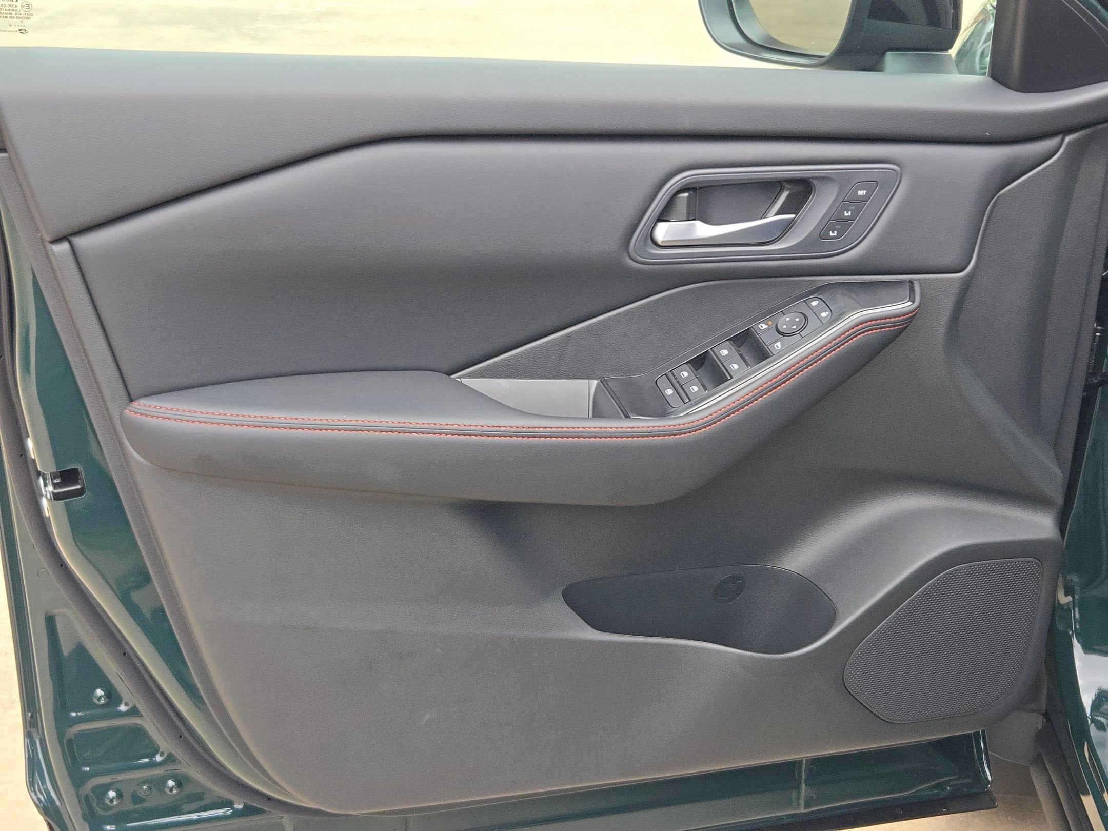 2026 Nissan Rogue Rock Creek®