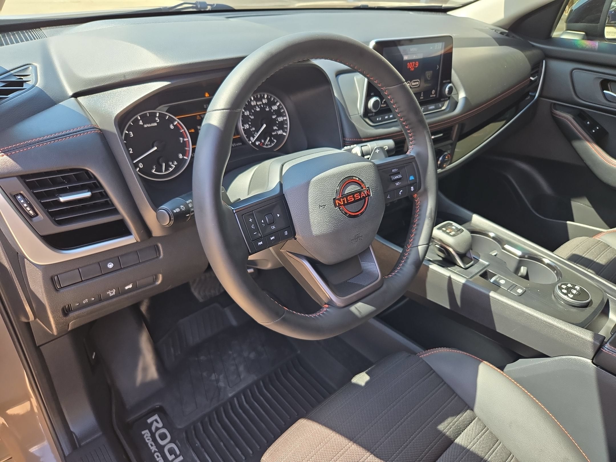 2025 Nissan Rogue Rock Creek