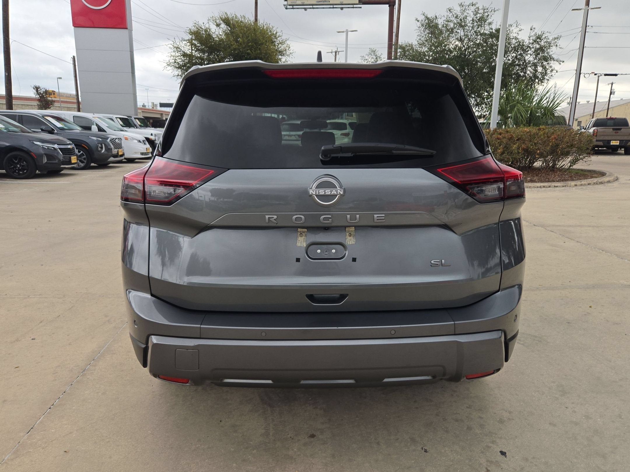 2026 Nissan Rogue SL