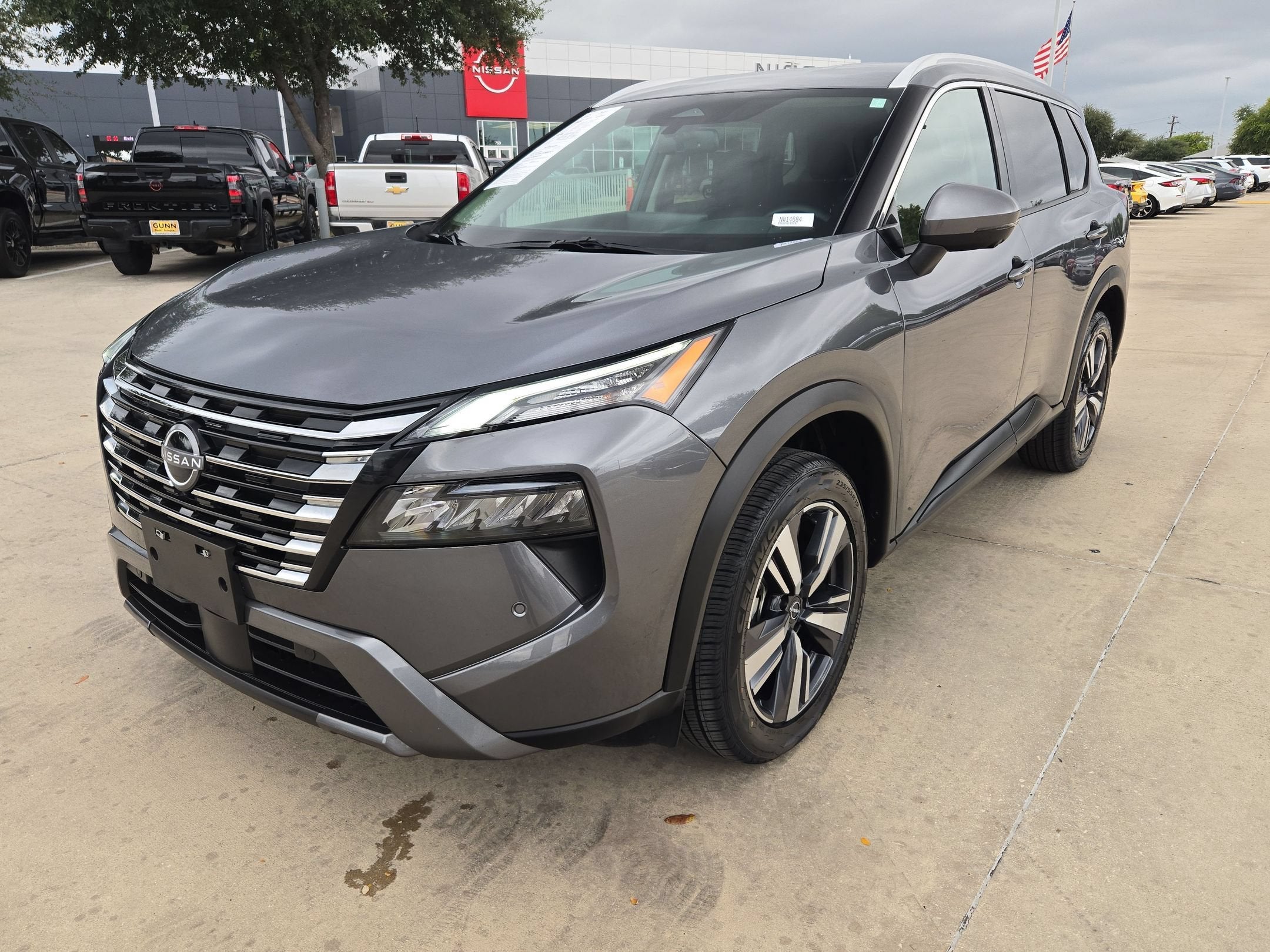 2026 Nissan Rogue SL